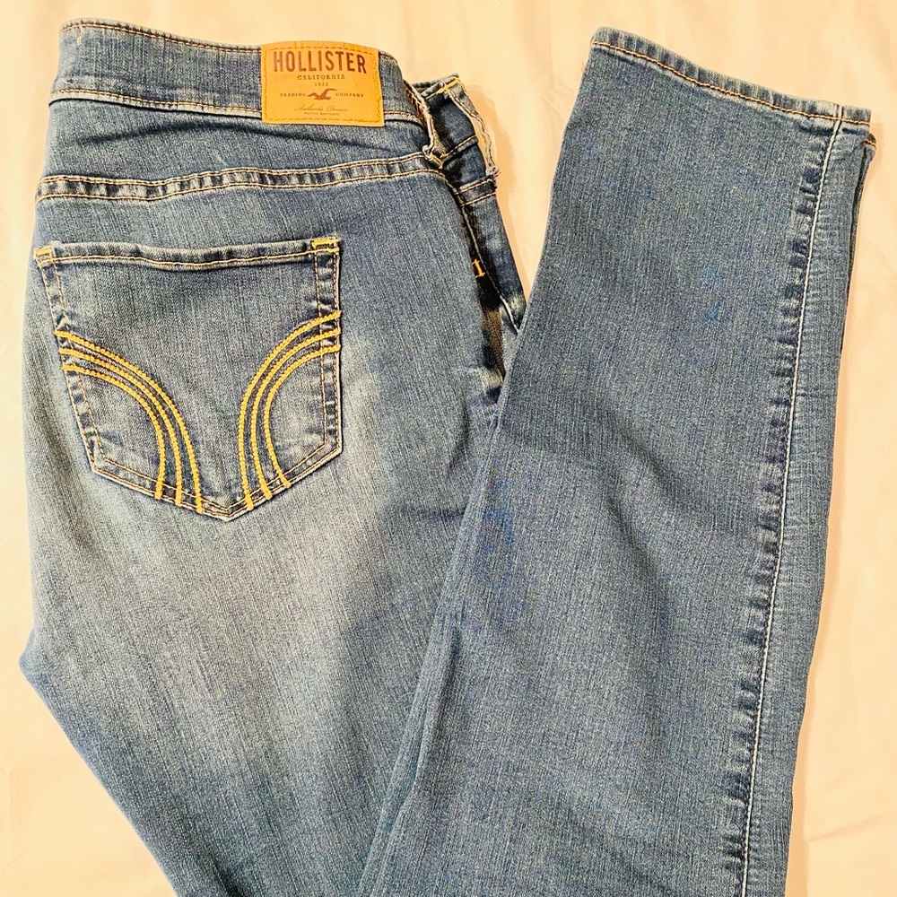 Hollister Jeans